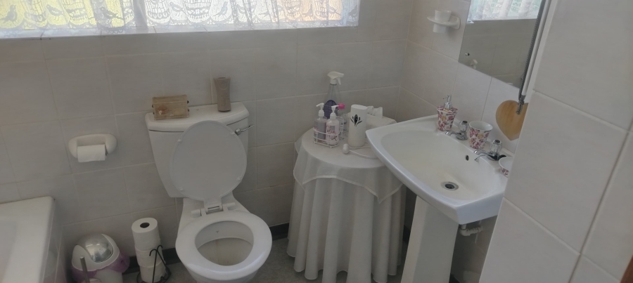 4 Bedroom Property for Sale in Jordania Free State